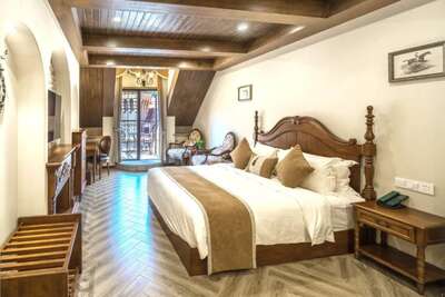 hz/C城堡庄园/爱丽芬021